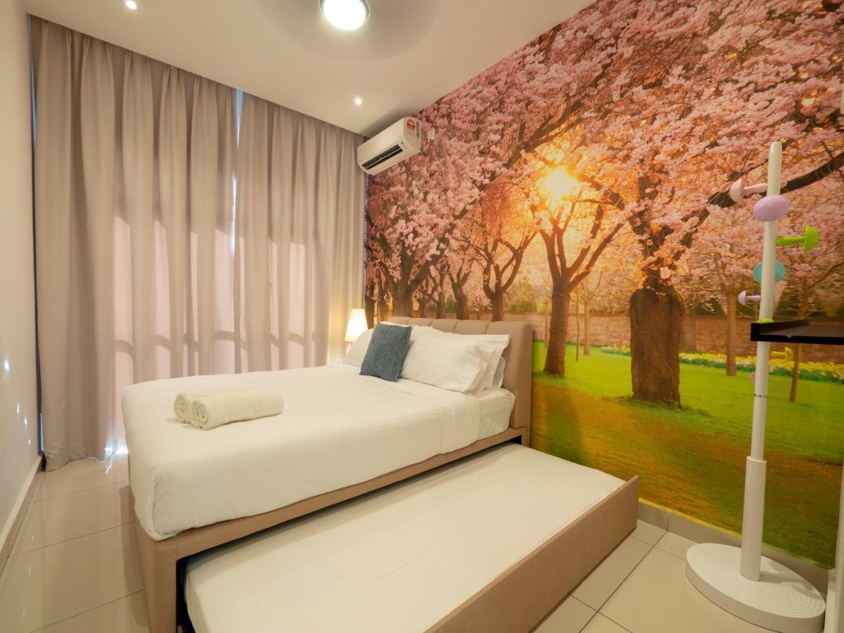 Seaview Condo Near Rf Mall, Food Court & Free Netflix ジョホールバル エクステリア 写真