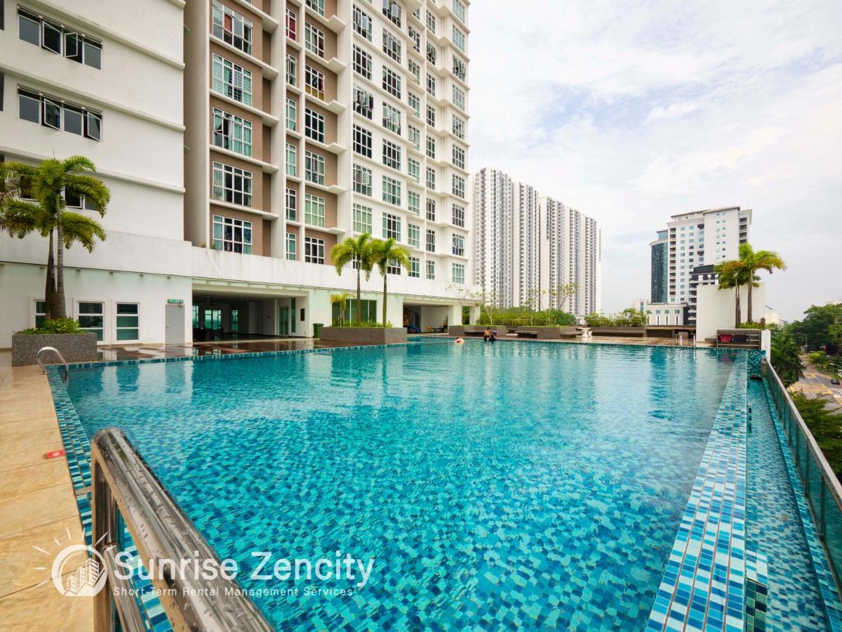 Seaview Condo Near Rf Mall, Food Court & Free Netflix ジョホールバル エクステリア 写真